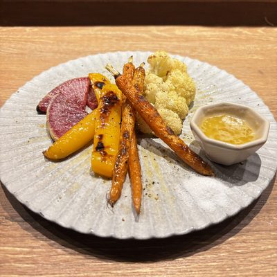 青木農園の朝採れ野菜グリル アンチョビソース添え